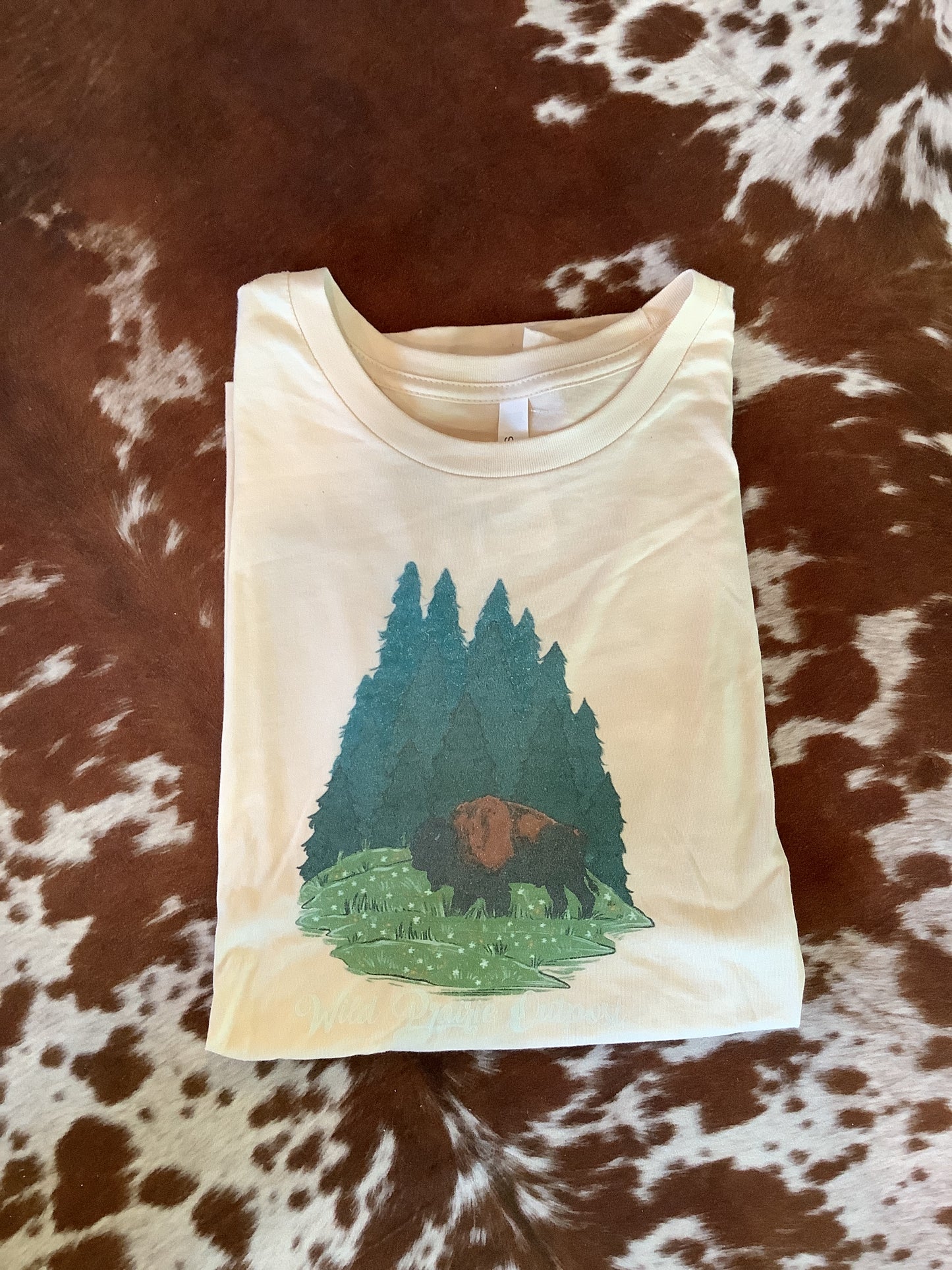 Buffalo Christmas Graphic Tee