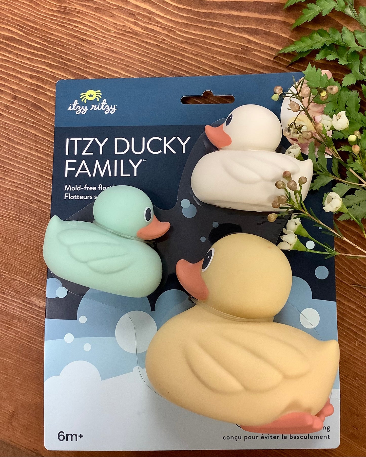 Itzy Duck Family