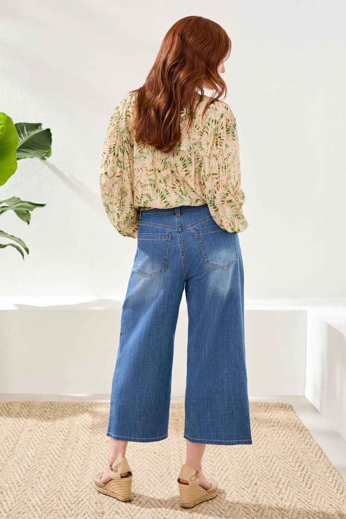 Audrey Pleated Crop Wide Jeans