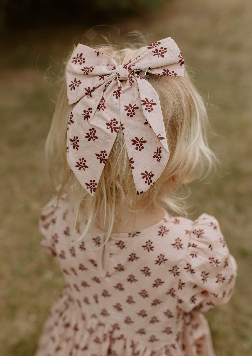 Blush Fleur Oversized Bow