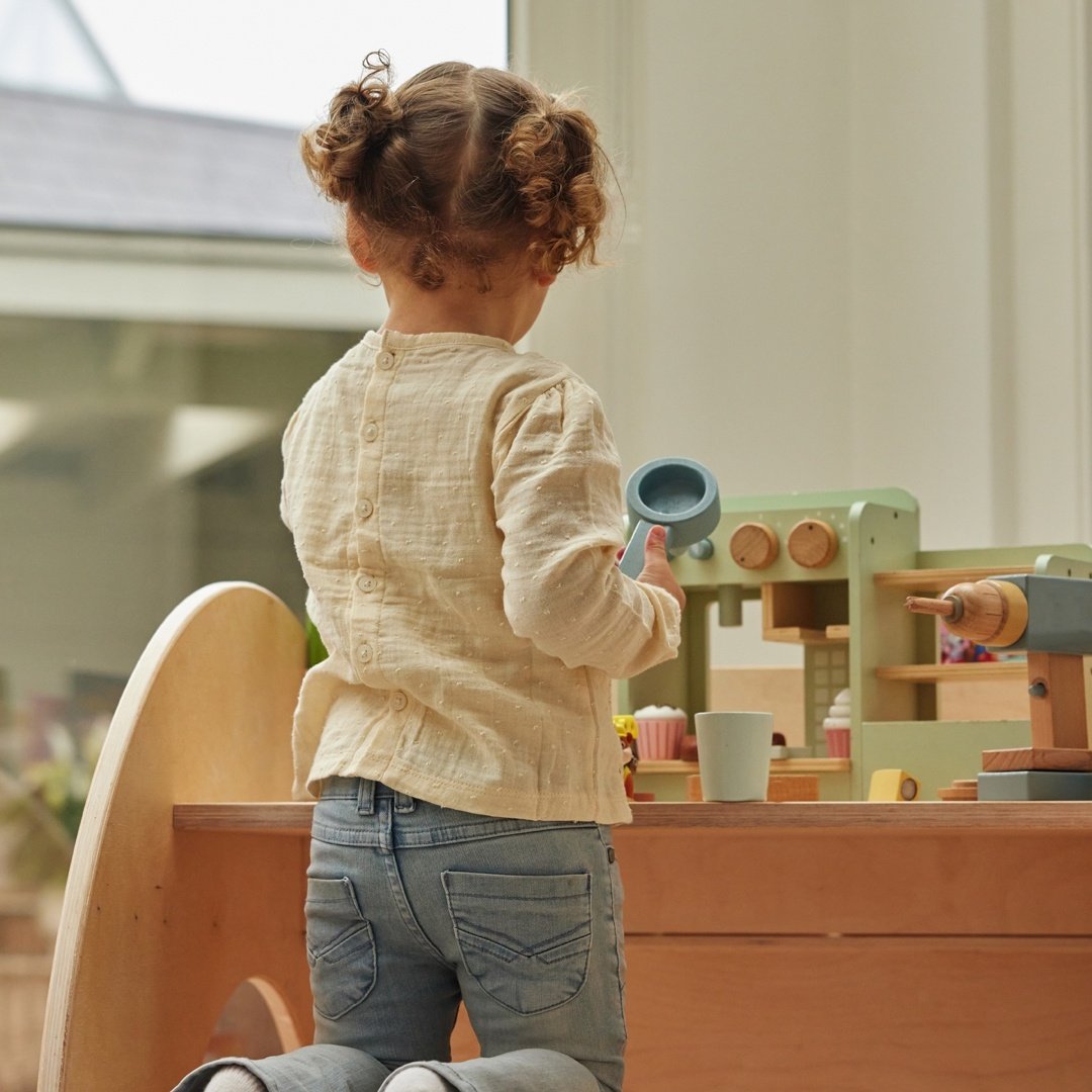 Vintage Wash Flared Jeans