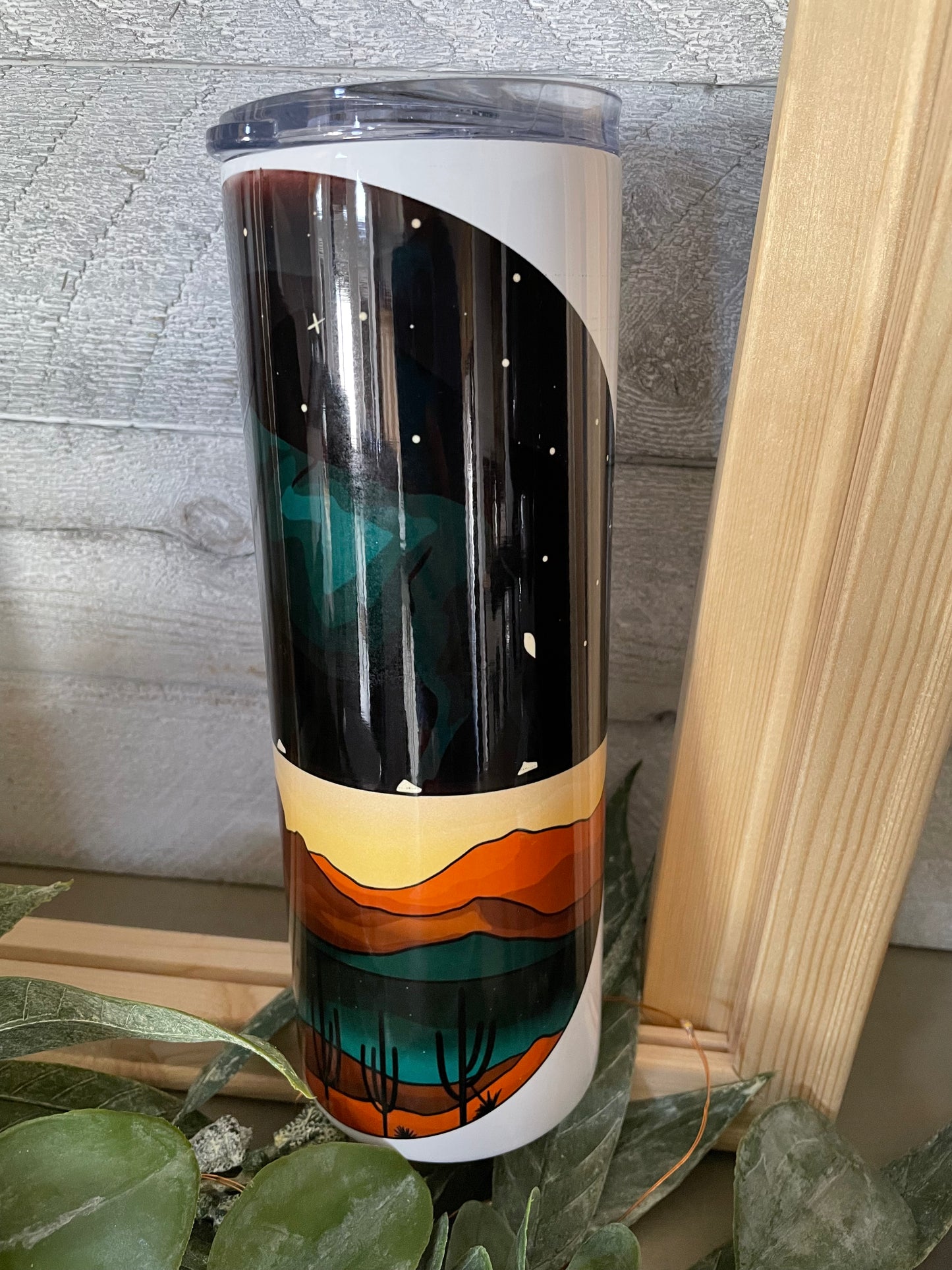 Earth Roamer 20 oz Tumbler