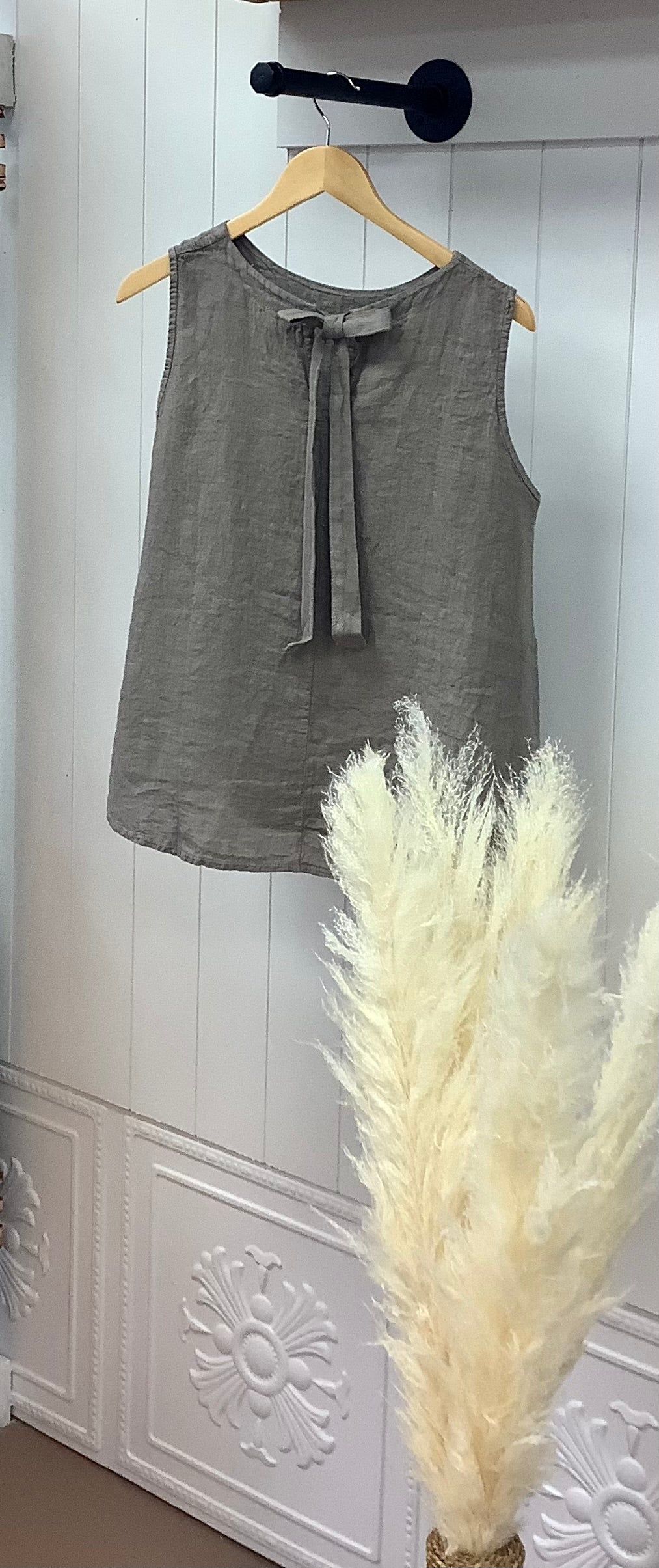 Sleeveless Linen Tie Top