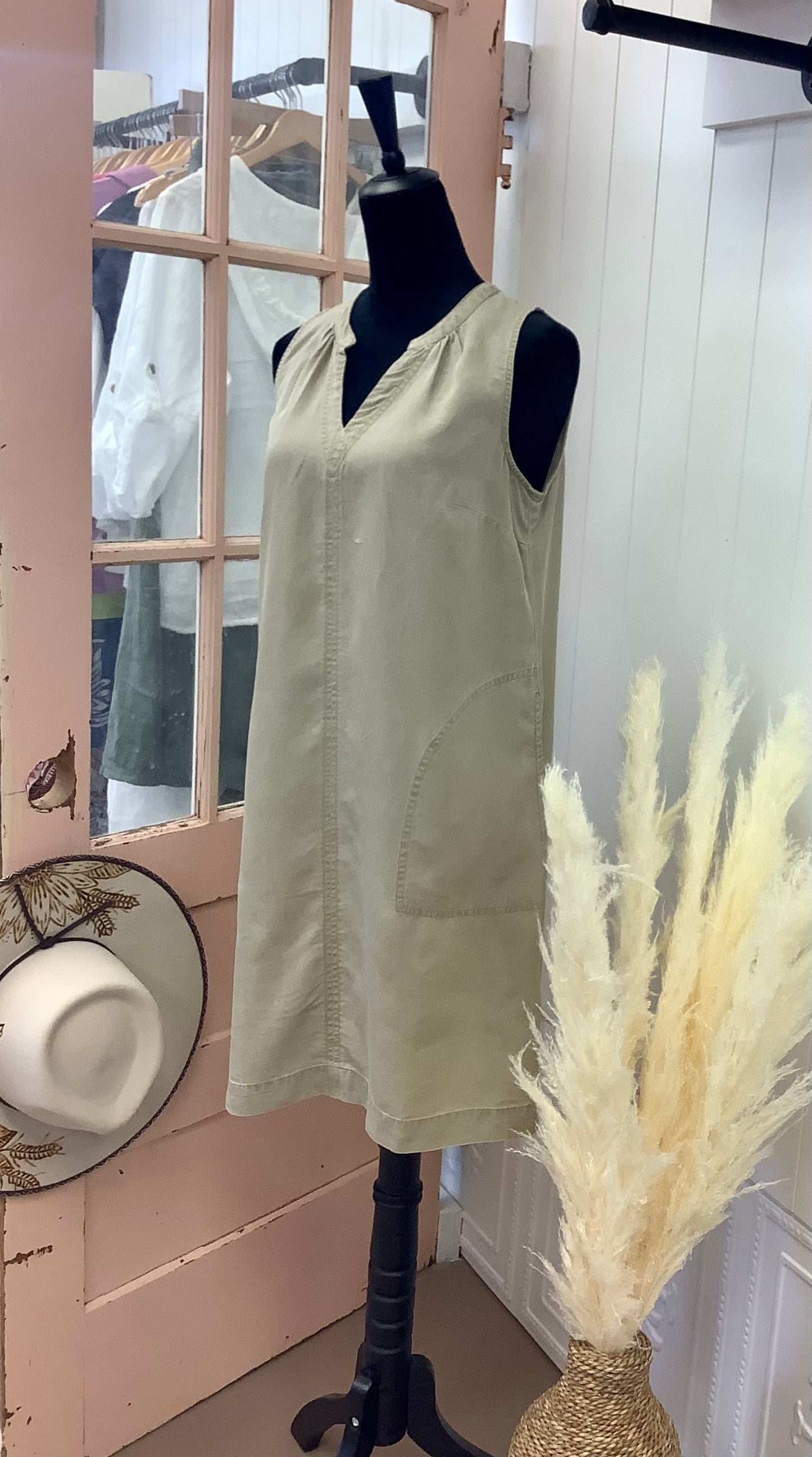 Sleeveless Tunic Dress