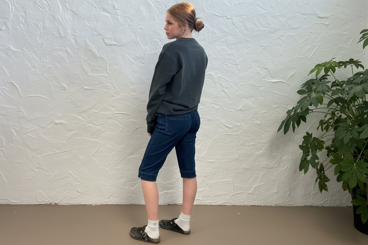 Audrey Slim Capri