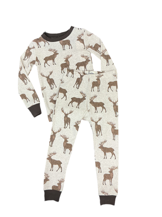 Pine Brush Stags Pyjama Set