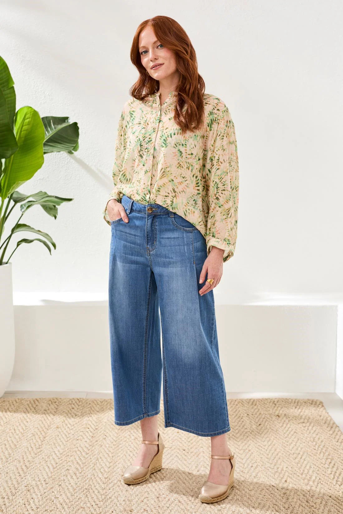 Audrey Pleated Crop Wide Jeans
