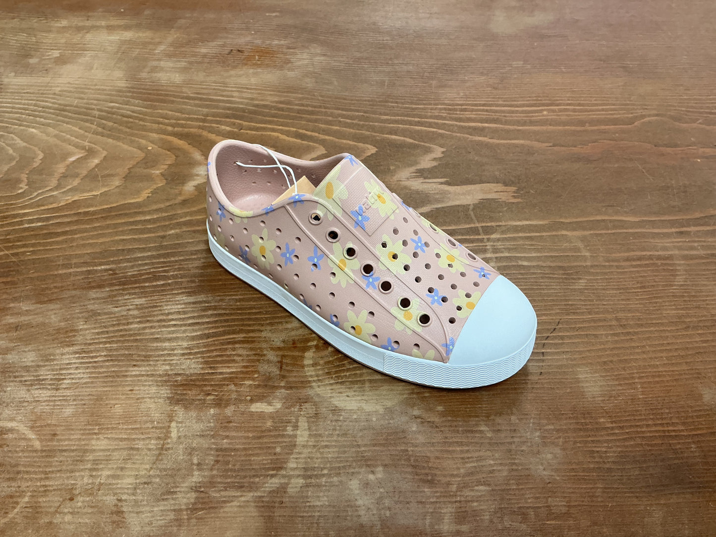 Jefferson Daisy Print Pink Native Shoes