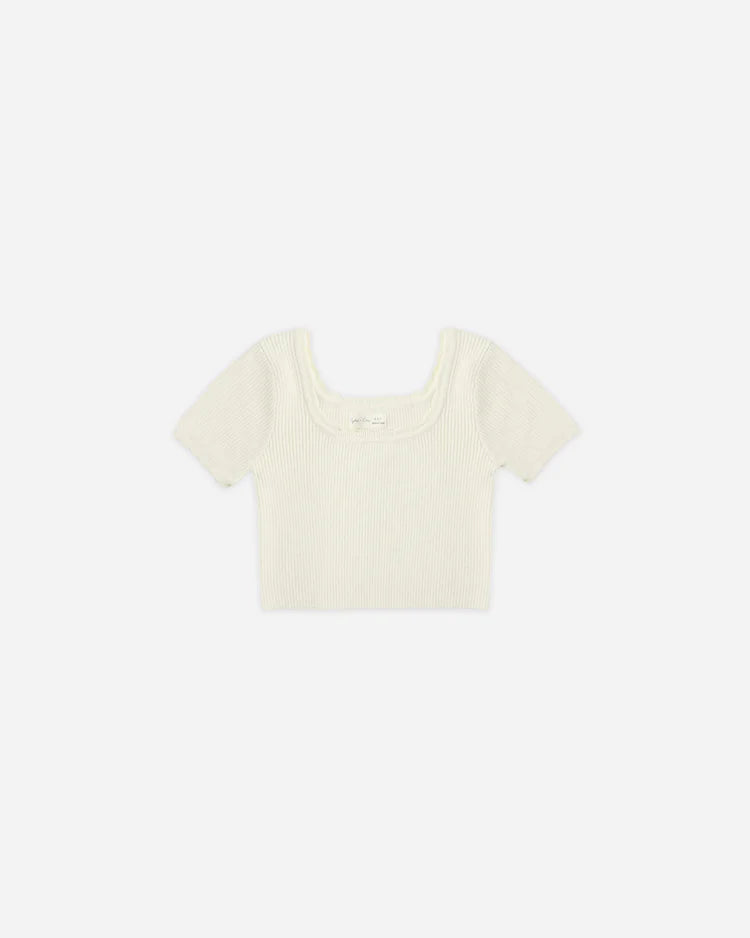 Ribbed Scallop Tee