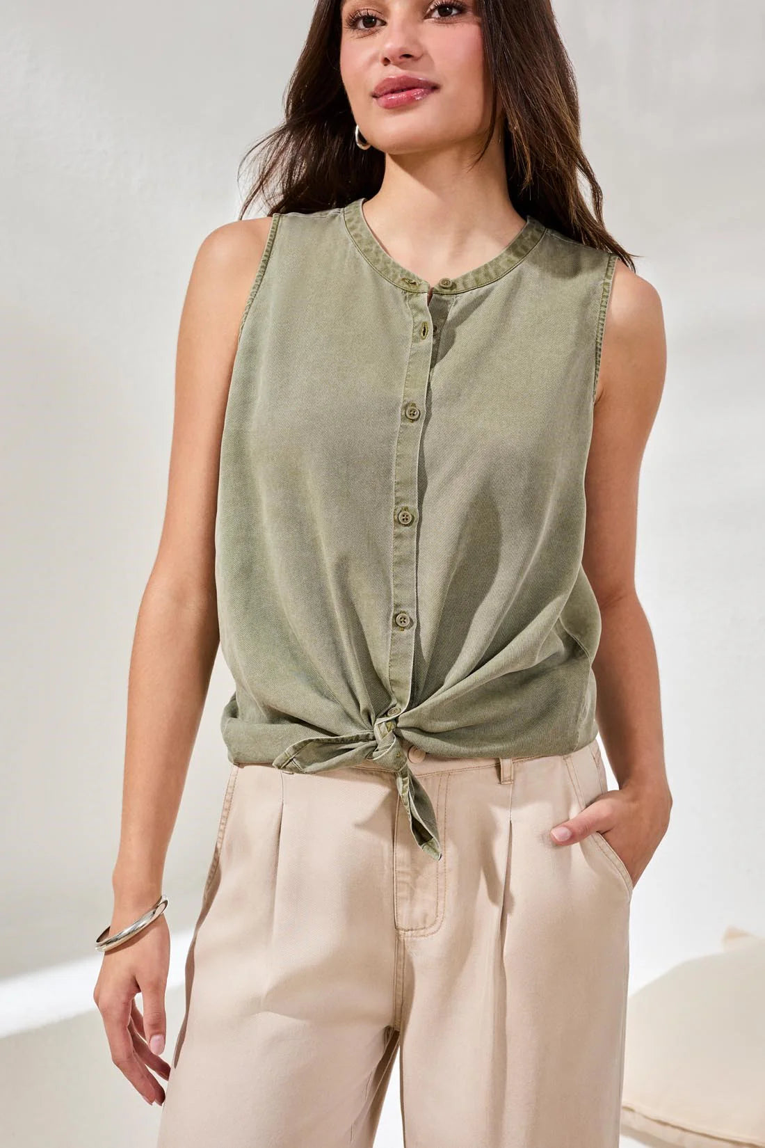 Flowy Sleeveless Button Up Front