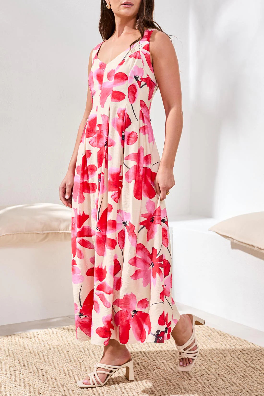 Soft Lined Sleeveless Midi Dress