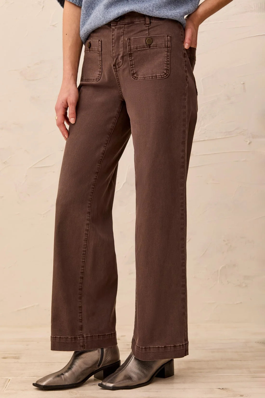 Saddlebrown Sophia Curvy Super Straight Ankle Jeans