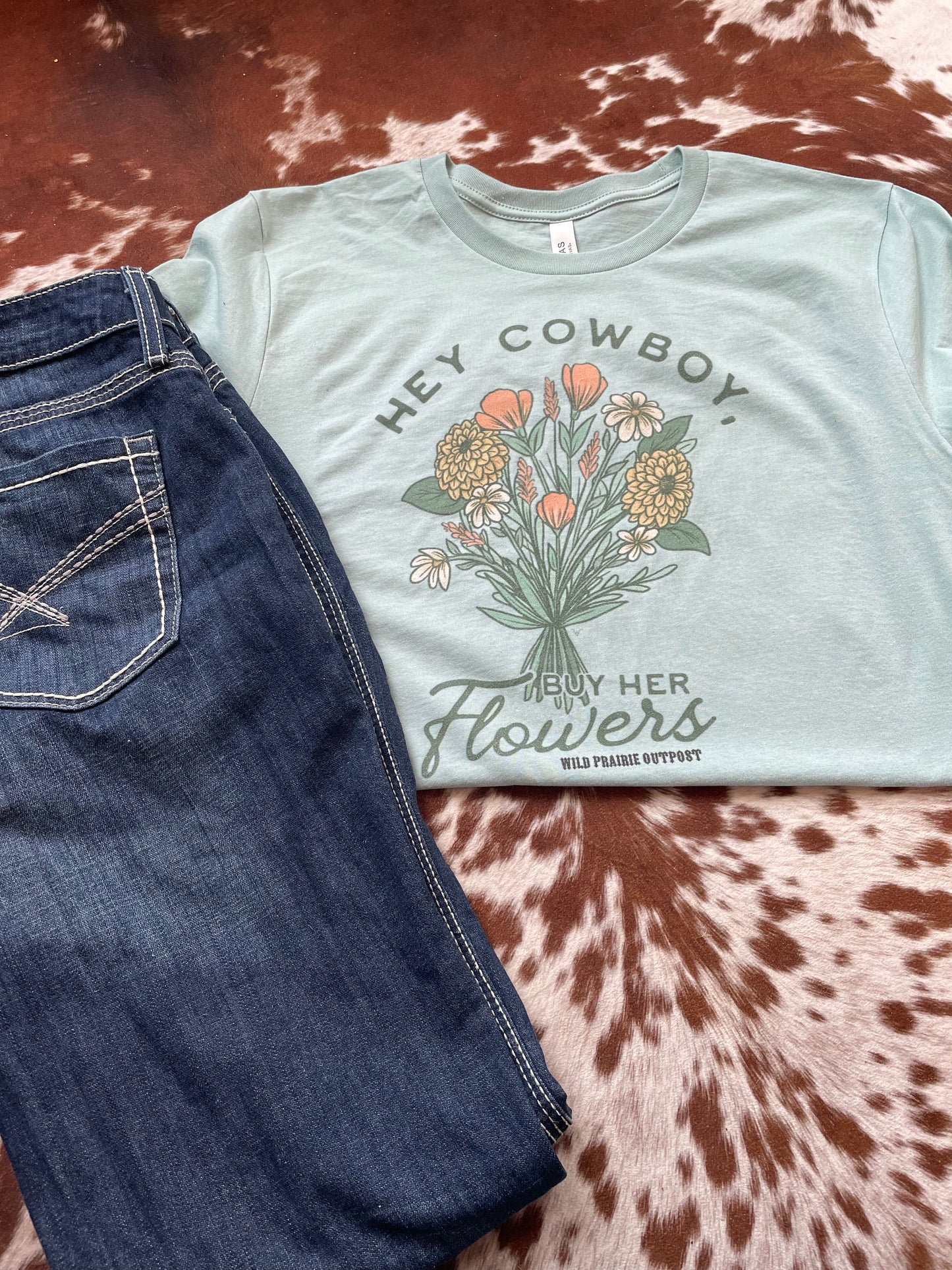 Buy her flowers graphic tee