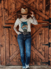 Load image into Gallery viewer, Wild Alberta Tee