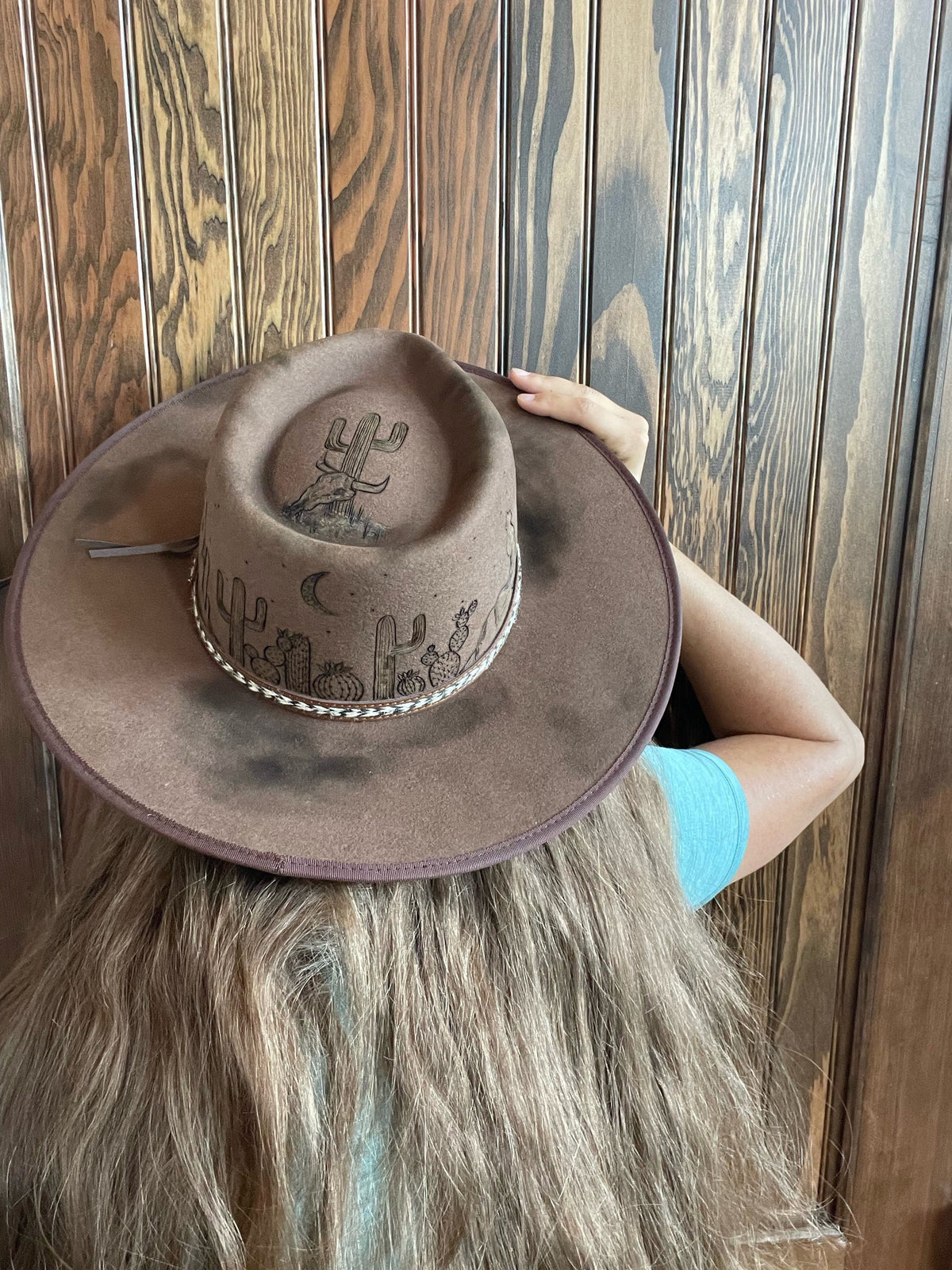 Rustic Desert Hat Wild Desert Scene Rancher Hat – Wild Prairie Outpost