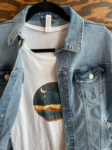 Earth Roamer Graphic Tee Shirt